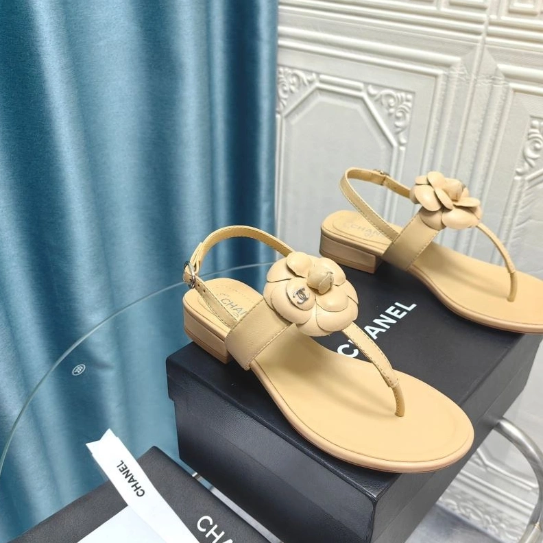 ModernLook Chxnxl Sandals 122803