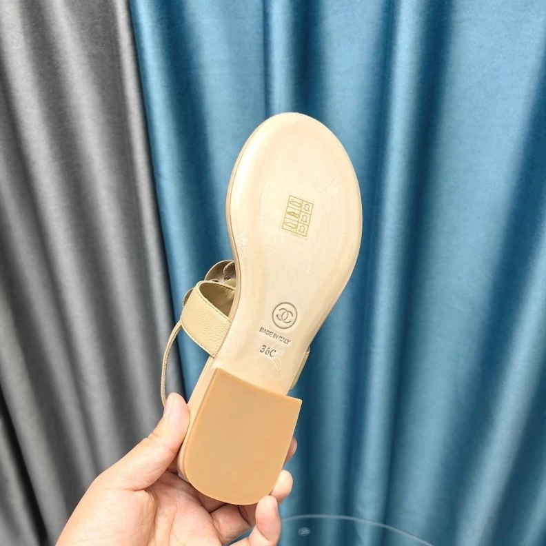 ModernLook Chxnxl Sandals 122803