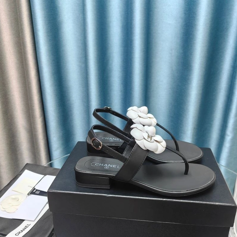 Durable Chxnxl Sandals 122804