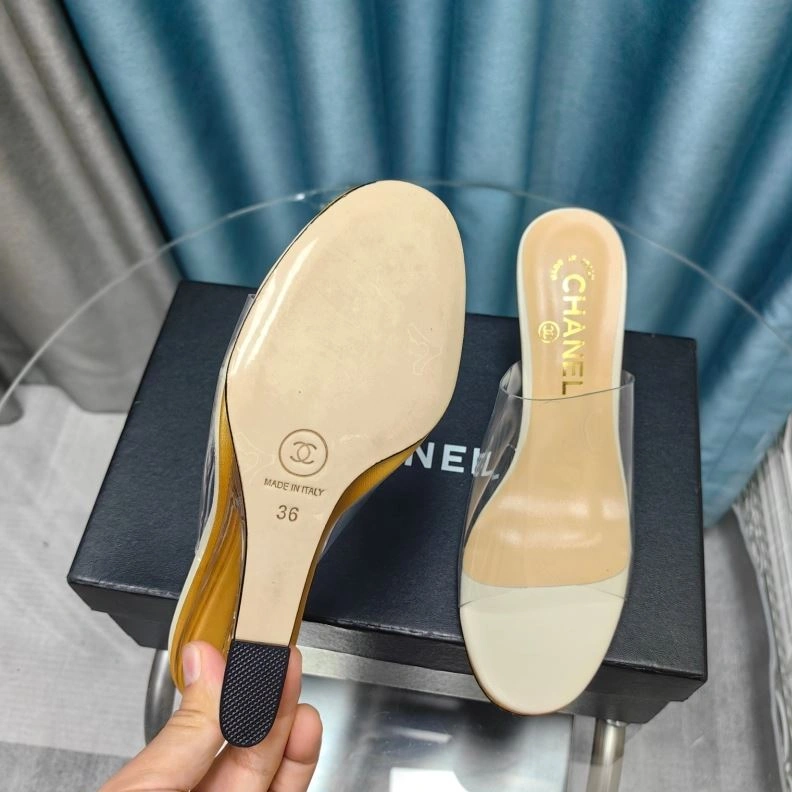 Practical Chxnxl Slippers 122361