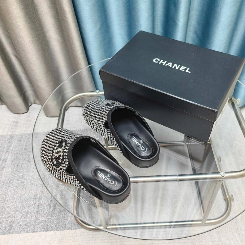 Affordable Chxnxl Slippers 122364