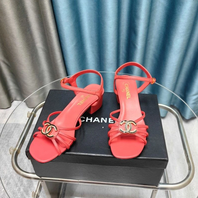 Resilient Chxnxl Sandals 122796