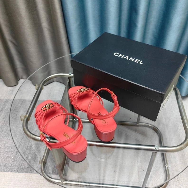 Resilient Chxnxl Sandals 122796