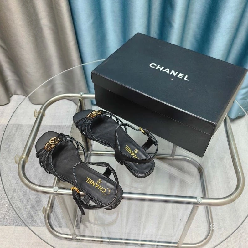 Vibrant Chxnxl Sandals 122783