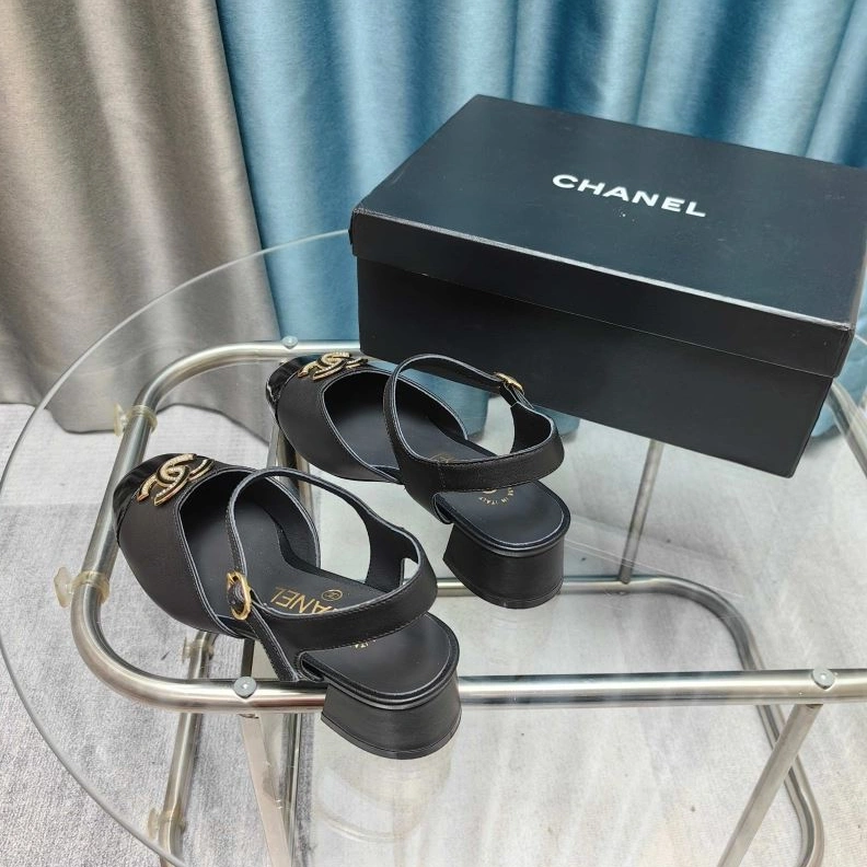 Minimalist Chxnxl Sandals 122773