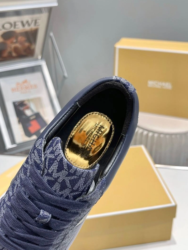 Cozy Othxr Sneakers 213022