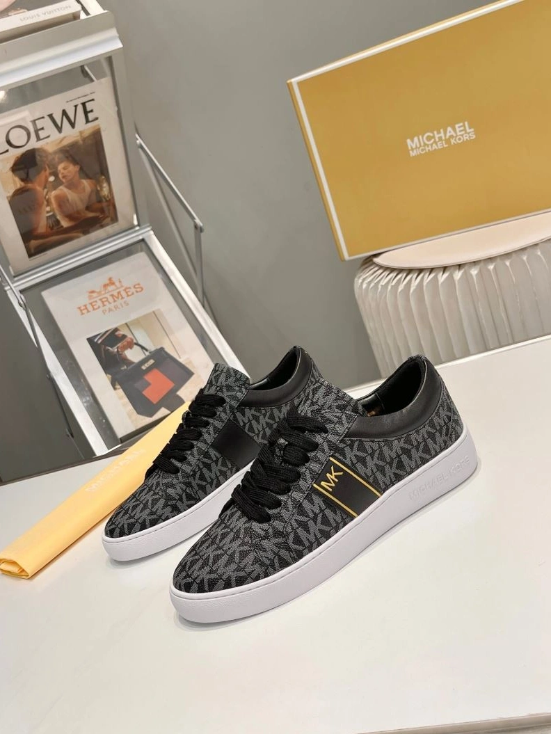 Fashionable Othxr Sneakers 213015