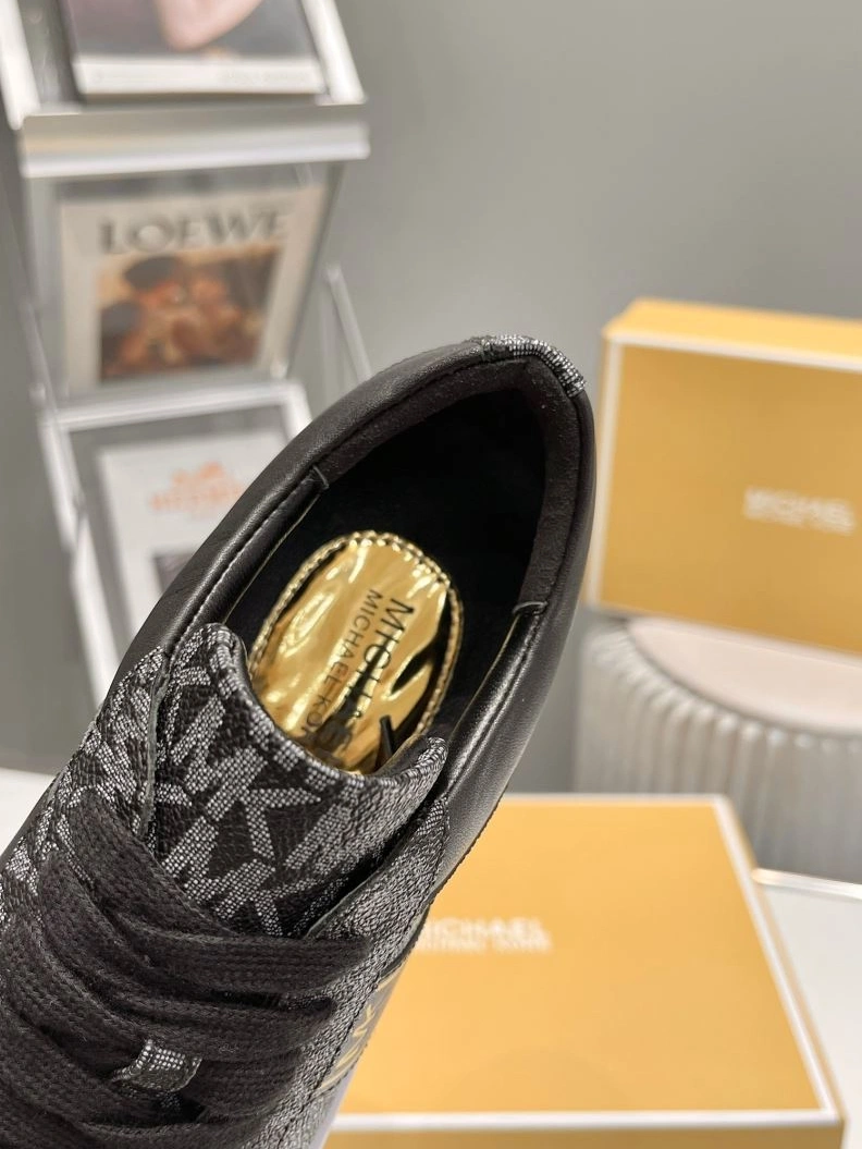 Fashionable Othxr Sneakers 213015