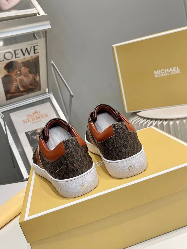 WellDesigned Othxr Sneakers 213005