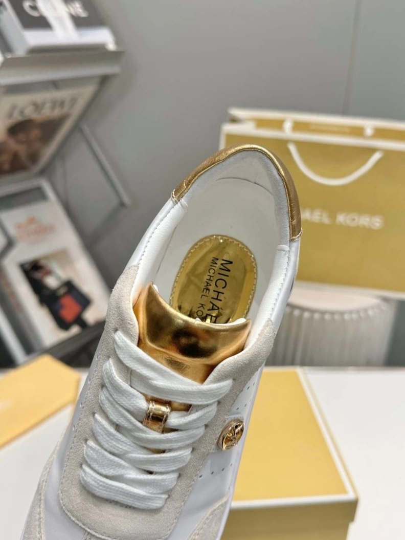 Lightweight Othxr Sneakers 213007
