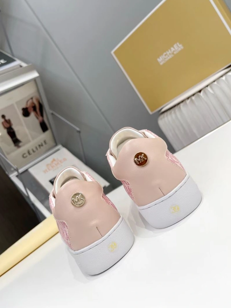 Elegant Othxr Sneakers 213018