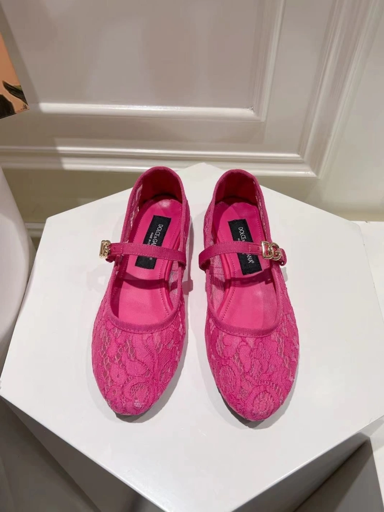 Cozy Dolce & Gabbana Flat Shoes 145897