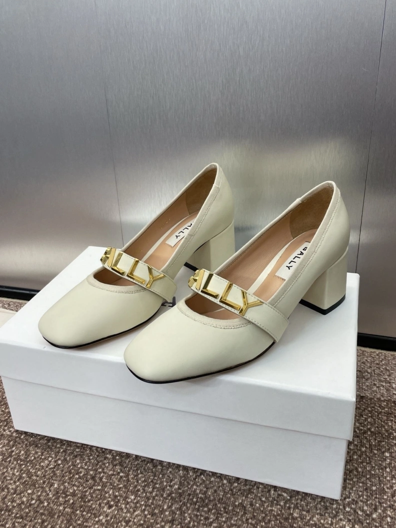 Elegant Othxr High Heels 212944
