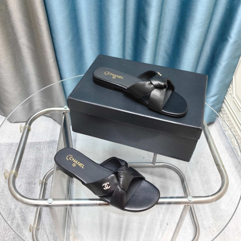 TopPick Chxnxl Slippers 121751