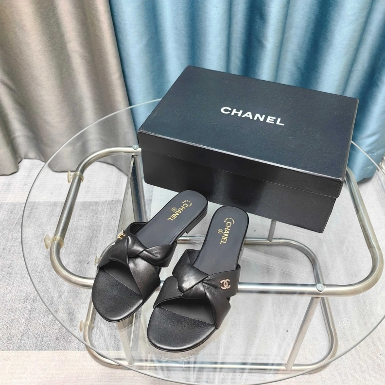 TopPick Chxnxl Slippers 121751