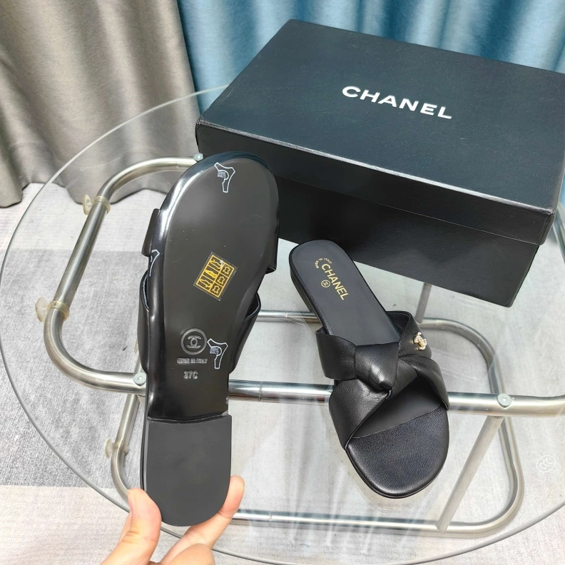 TopPick Chxnxl Slippers 121751