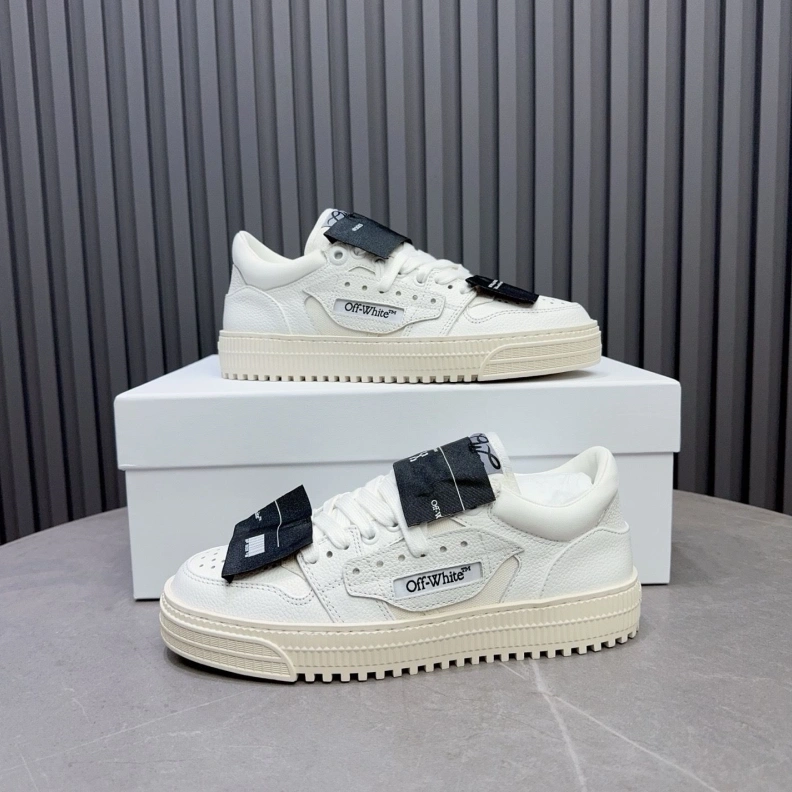 Trendsetting Off-Whxtx Sneakers 207791