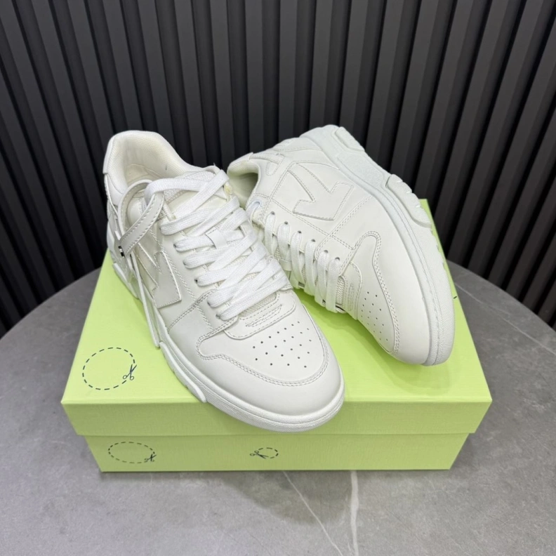 StreetReady Off-Whxtx Sneakers 207783