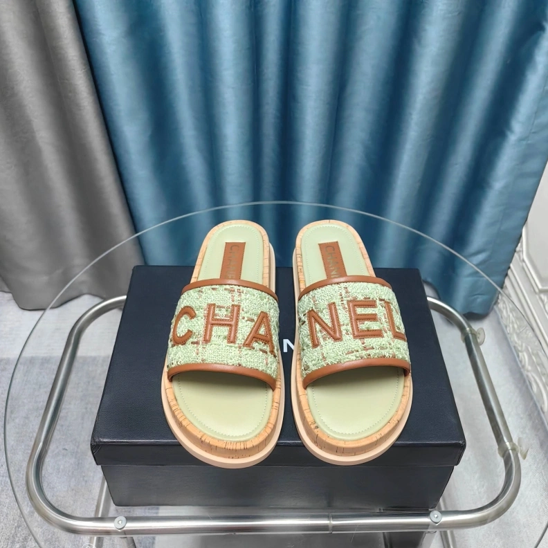 Chxnxl Slippers EyeCatching 121745
