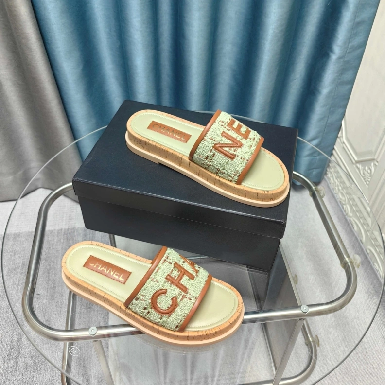 Chxnxl Slippers EyeCatching 121745