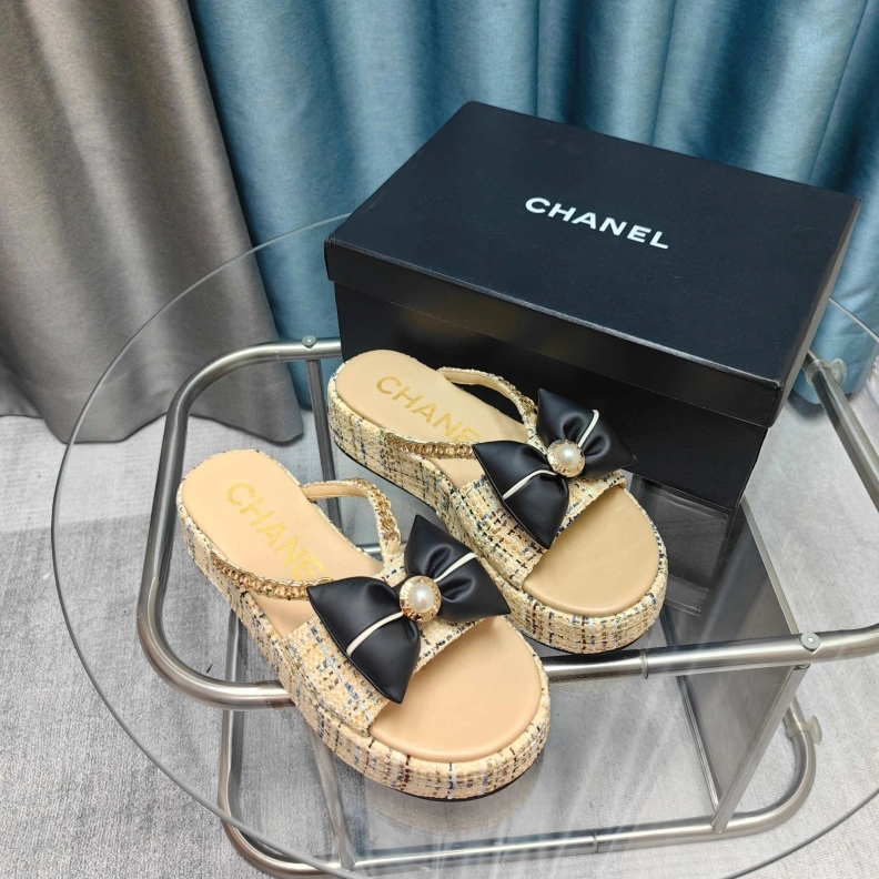 Chxnxl Slippers Sleek 121736