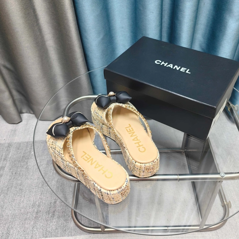 Chxnxl Slippers Sleek 121736