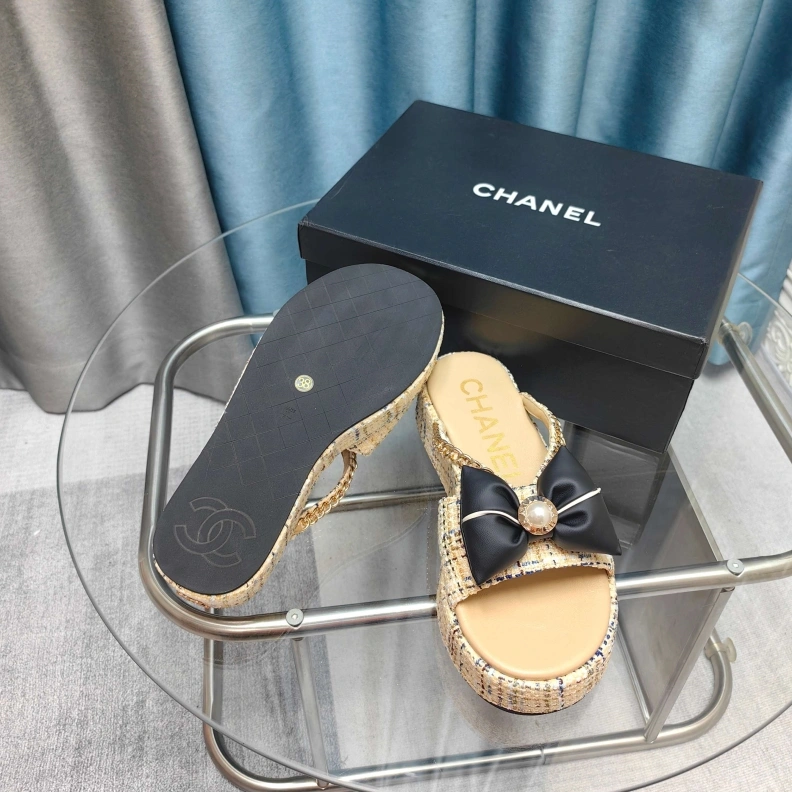 Chxnxl Slippers Sleek 121736