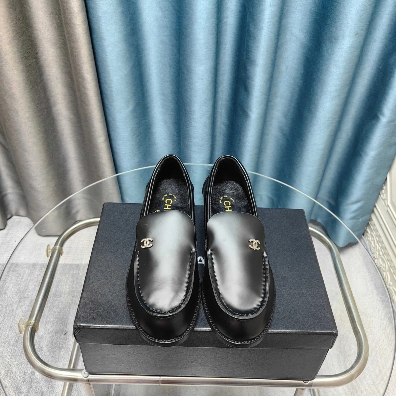 Bright Chxnxl Leather Shoes 121974