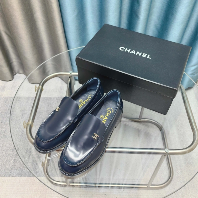 Bold Chxnxl Leather Shoes 121972