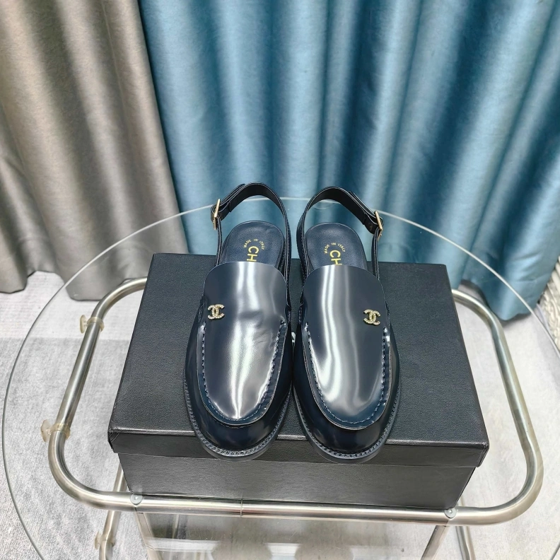 Refined Chxnxl Sandals 121852