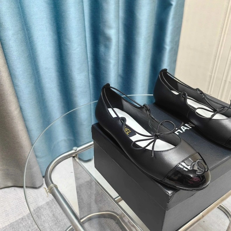 Sleek Chxnxl Flat Shoes 122008