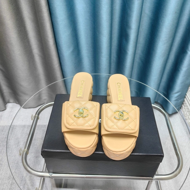 Chxnxl Slippers Timeless 121709