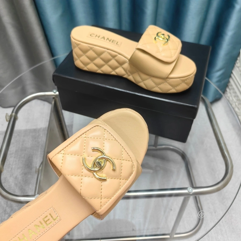 Chxnxl Slippers Timeless 121709