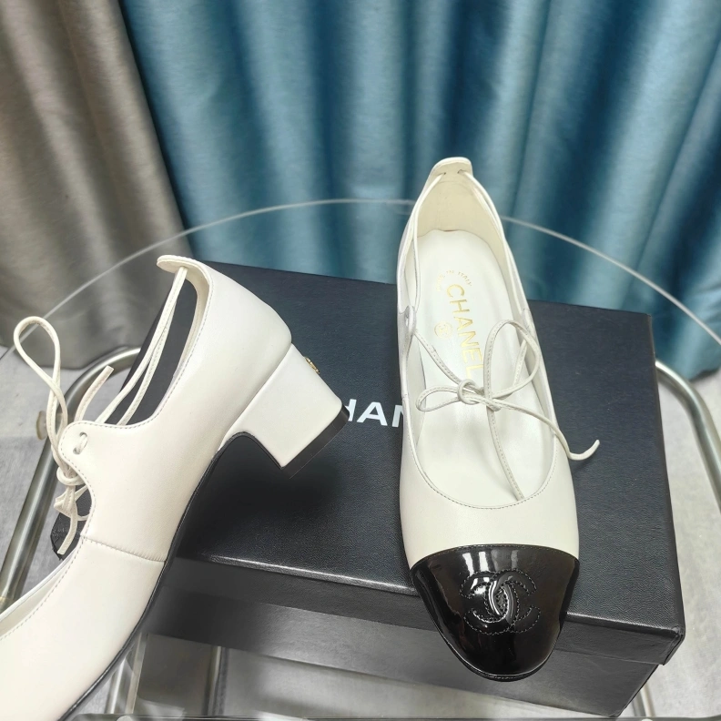 Breathable Chxnxl Flat Shoes 122012