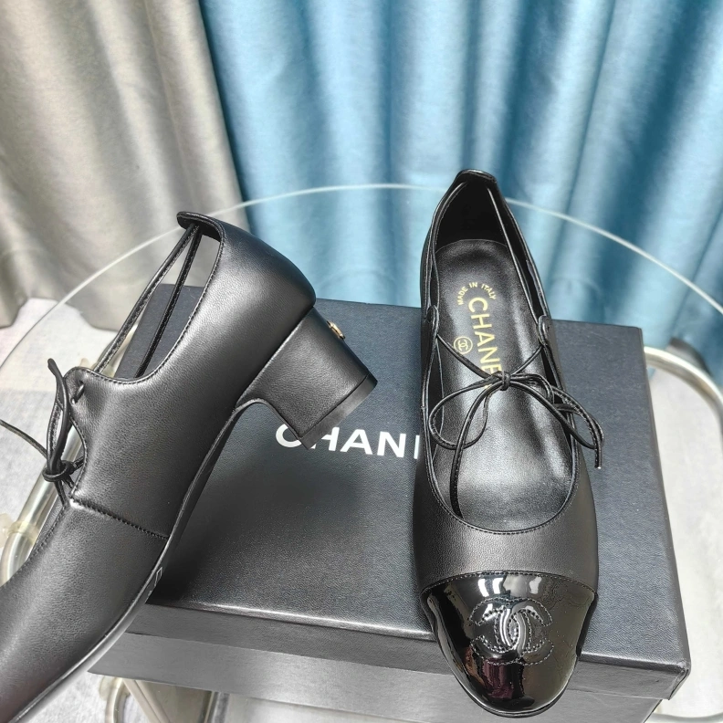 Fashionable Chxnxl Flat Shoes 122019