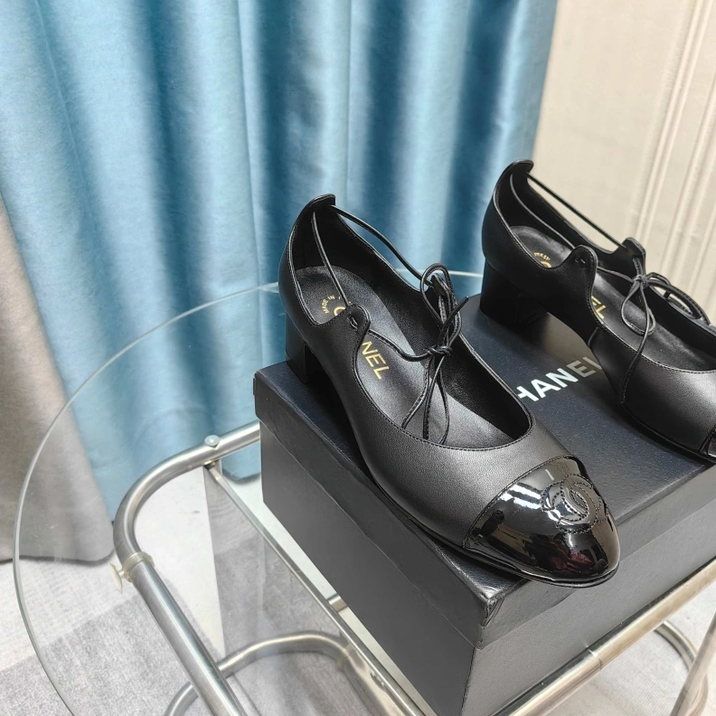 Fashionable Chxnxl Flat Shoes 122019