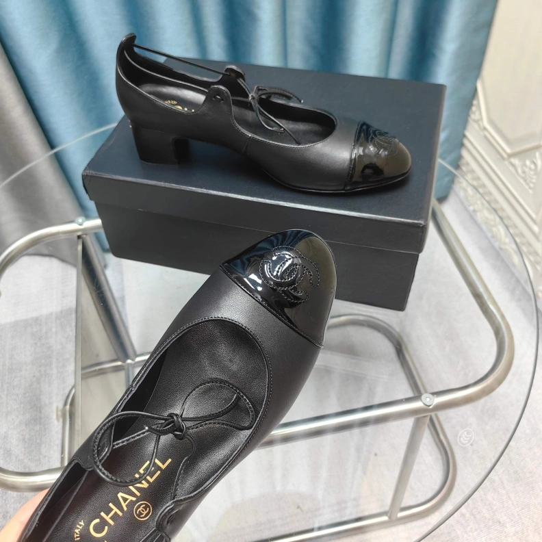 Fashionable Chxnxl Flat Shoes 122019