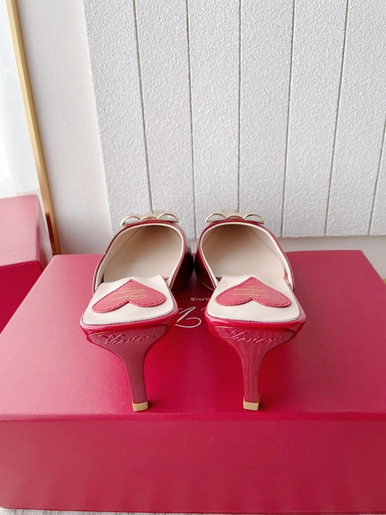 Gxvxnchy Sandals Stylish 153044