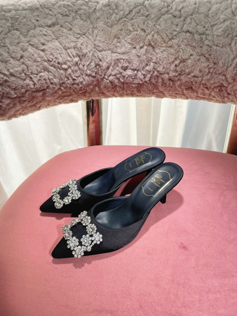 Gxvxnchy Sandals Fashionable 153040