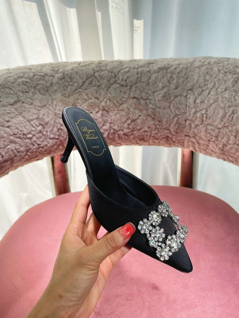 Gxvxnchy Sandals Fashionable 153040