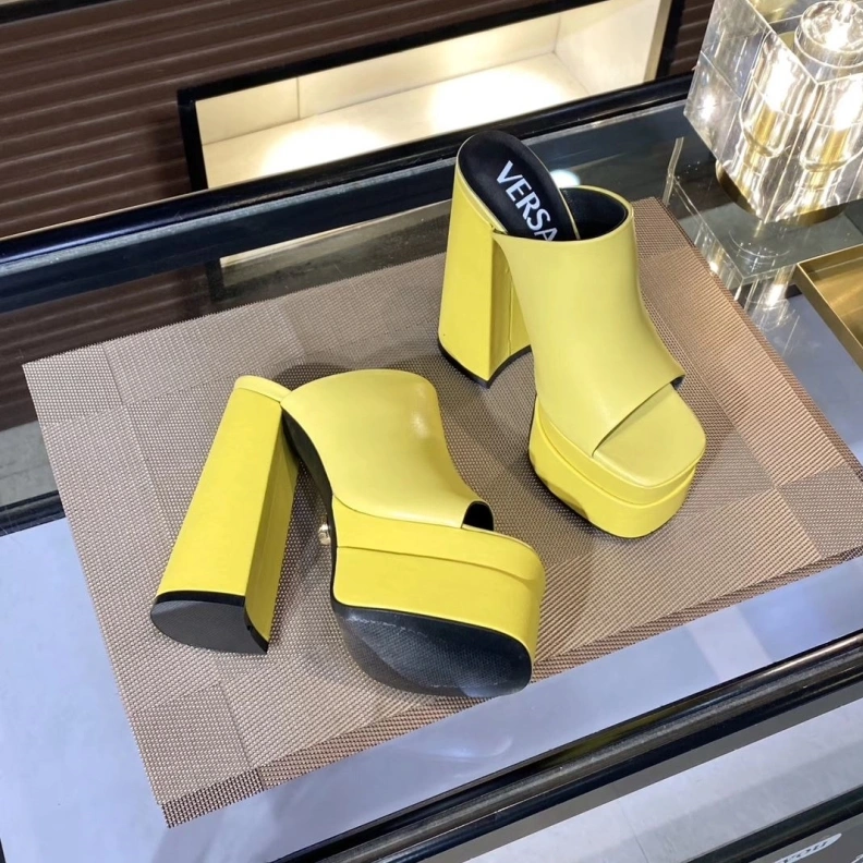 StreetReady Gxvxnchy Sandals 153023