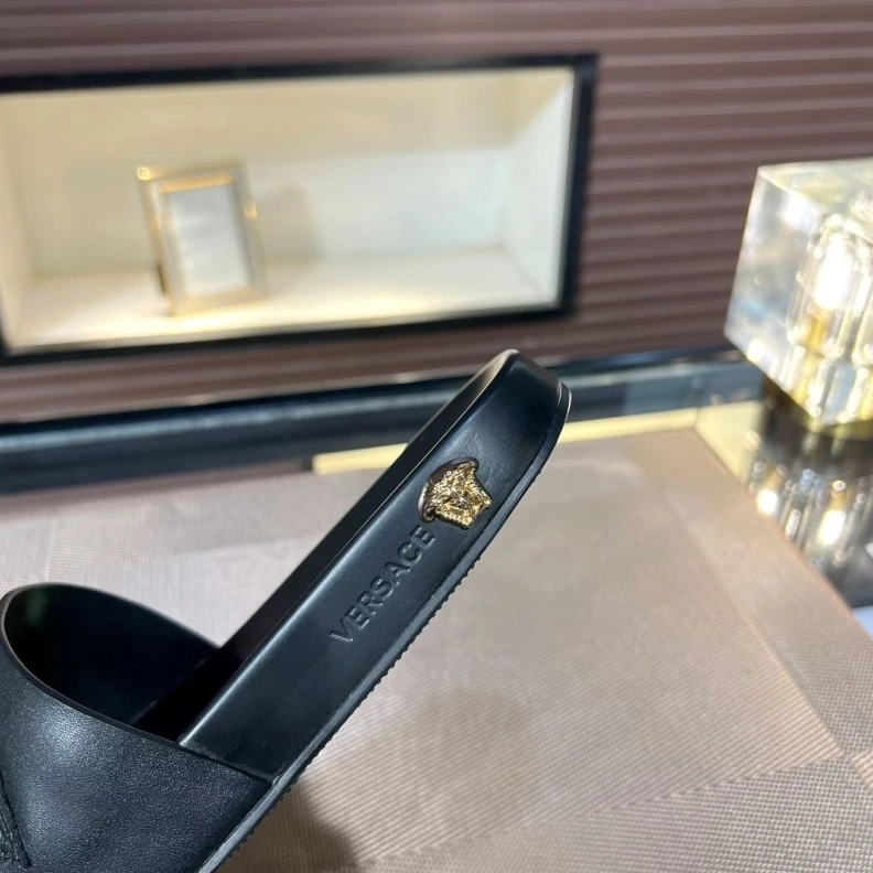 Gxvxnchy Slippers Sophisticated 152918
