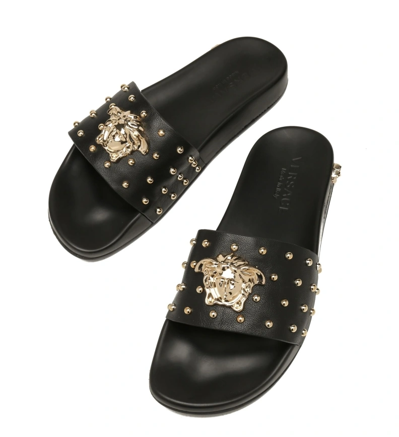 Trendsetting Gxvxnchy Slippers 152904