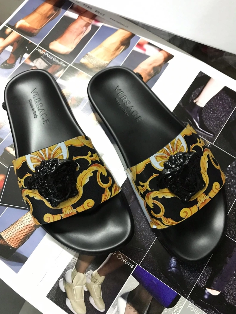Gxvxnchy Slippers Unique 152903