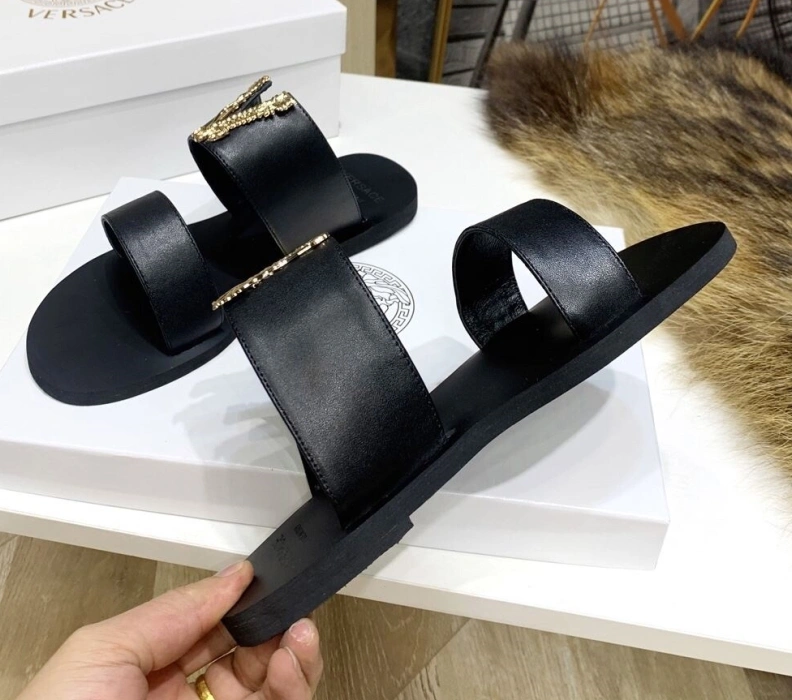 Elegant Gxvxnchy Slippers 152920