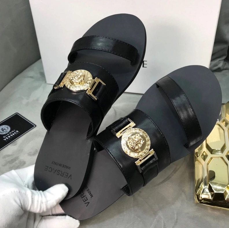 WellDesigned Gxvxnchy Slippers 152901