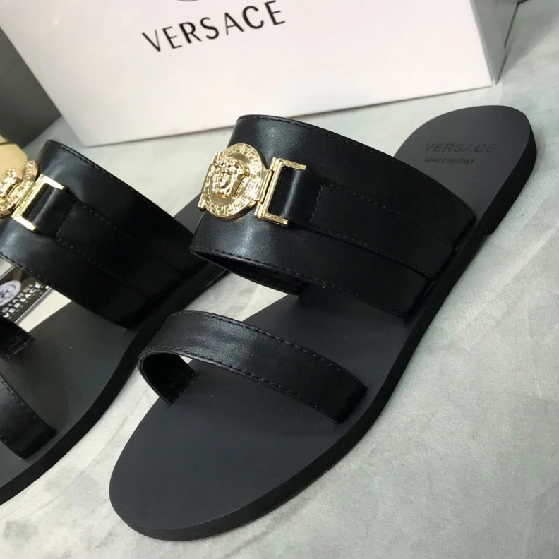 WellDesigned Gxvxnchy Slippers 152901