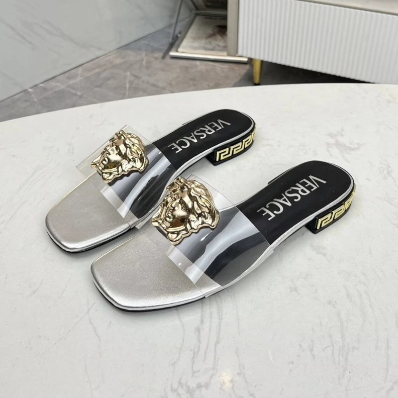 StreetReady Gxvxnchy Slippers 152890