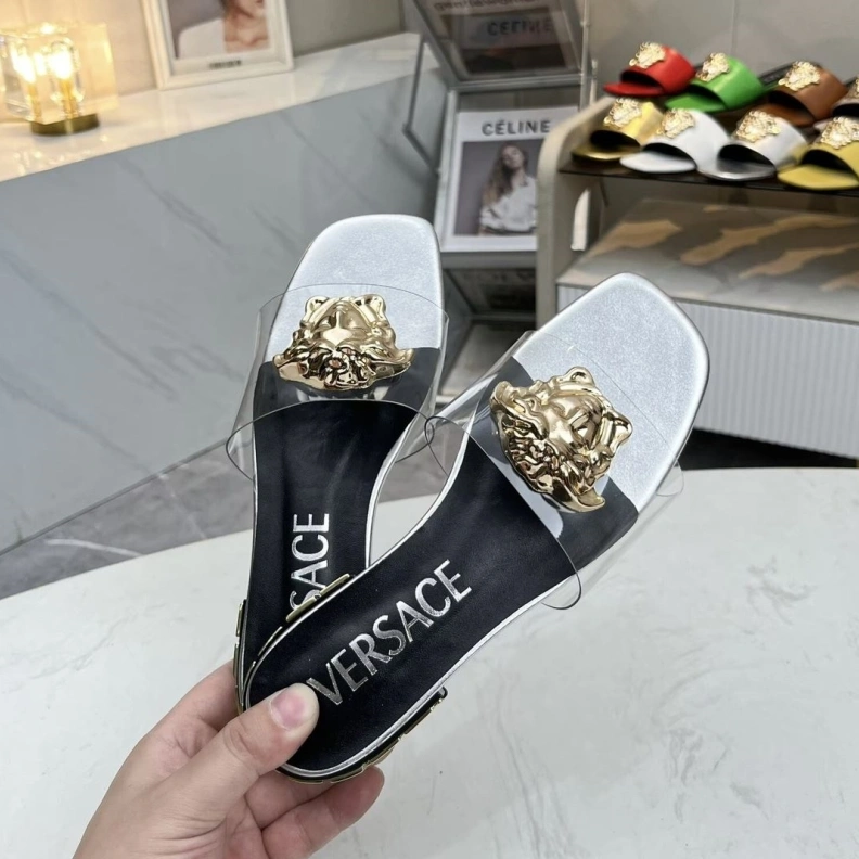 StreetReady Gxvxnchy Slippers 152890