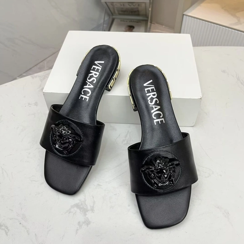 UrbanStyle Gxvxnchy Slippers 152881